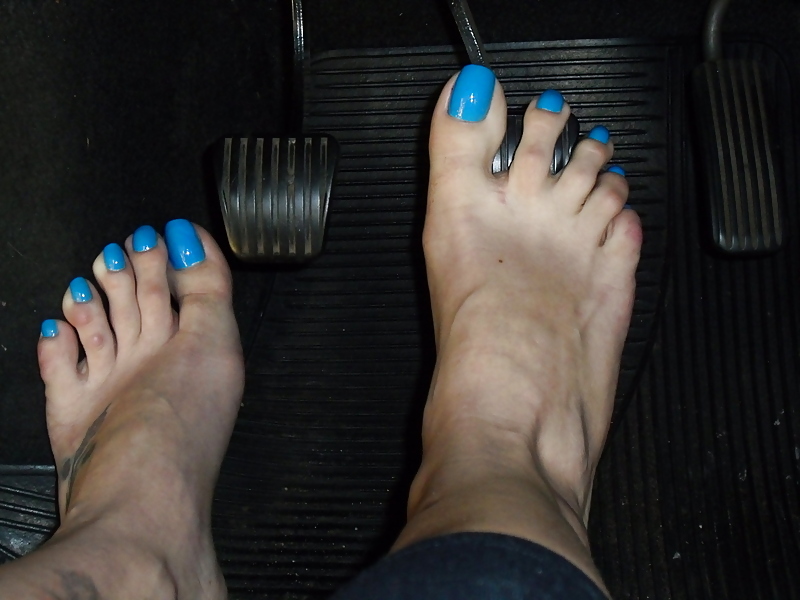 Long toenails and long toes #36706634