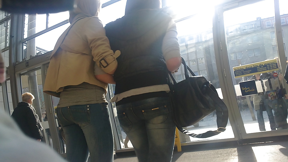 Sexy German Ass Girls in Public - Part 3 #28186157