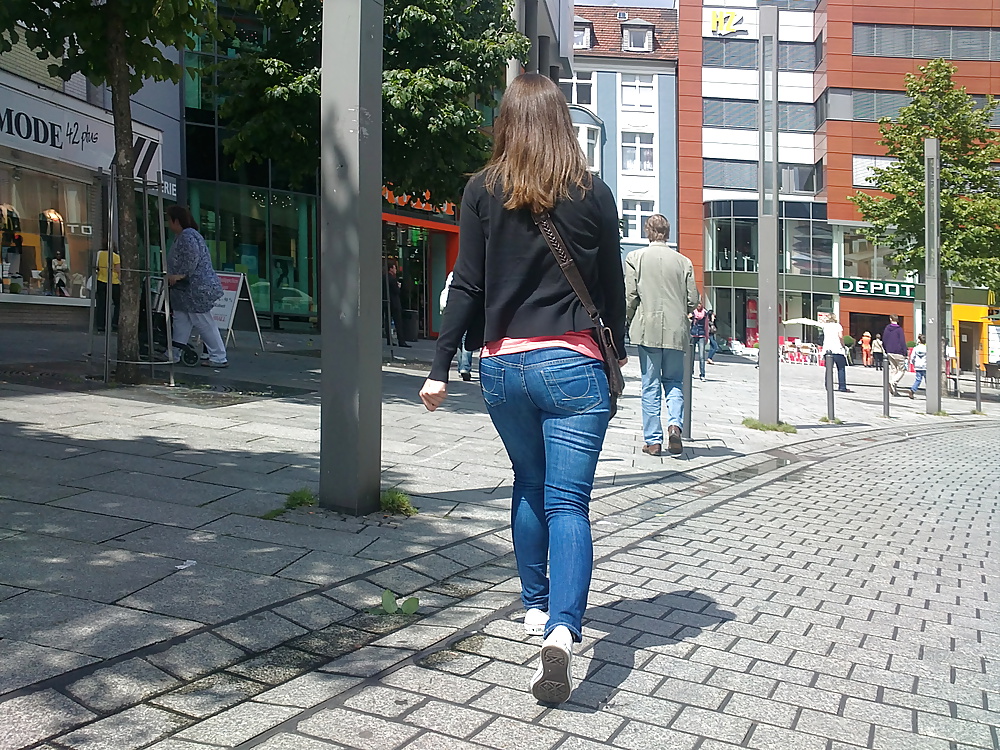 Sexy German Ass Girls in Public - Part 3 #28186381