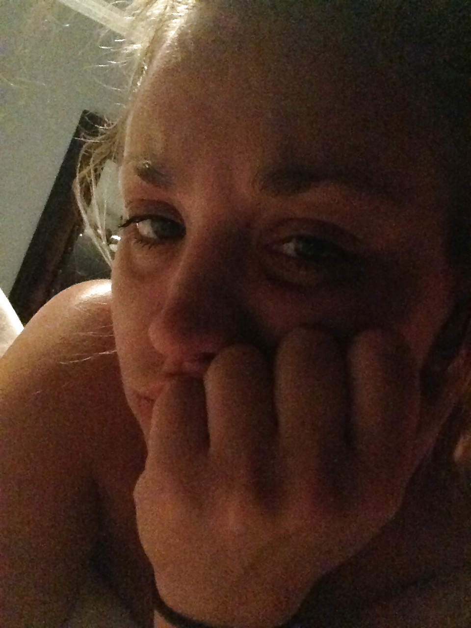 Kaley Cuoco all leaked pics #29204154