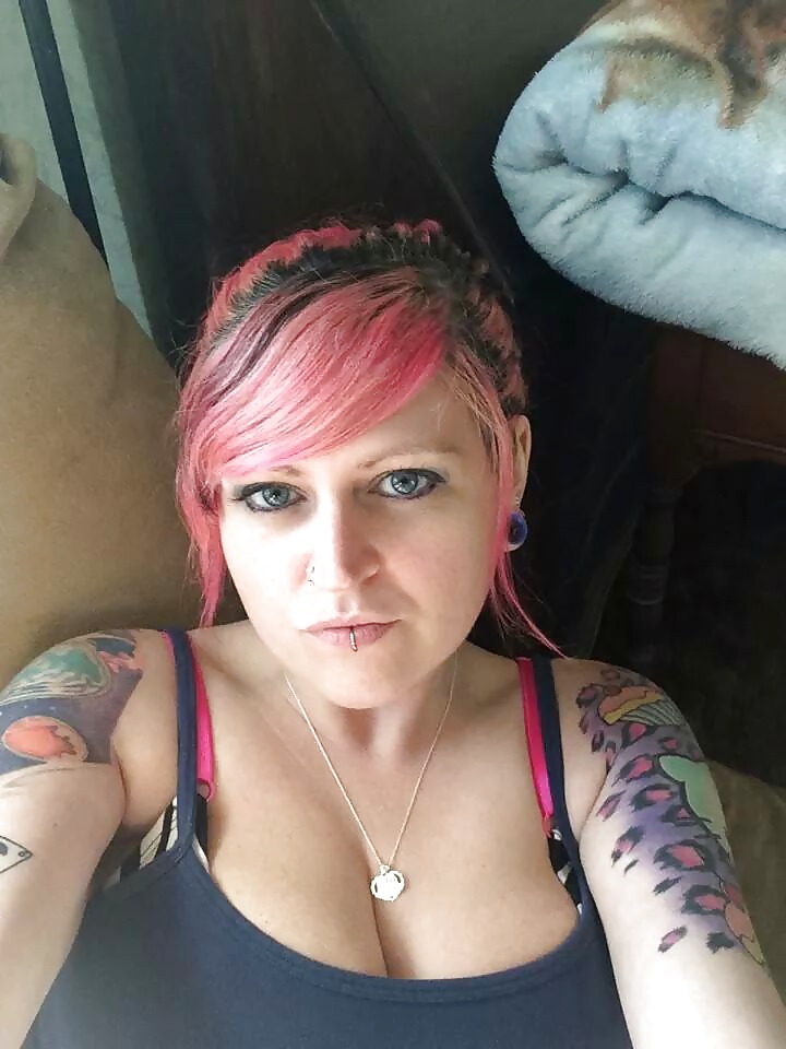 Tities
 #29750088