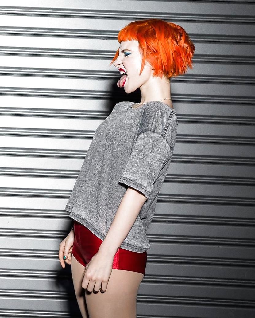 Hayley Williams #24808850