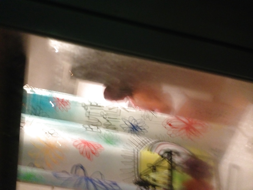 Espiar a una mujer en topless
 #36525907