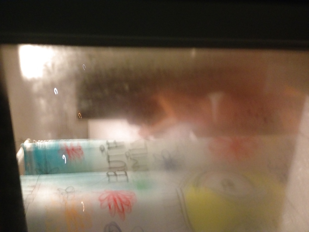 Espiar a una mujer en topless
 #36525945