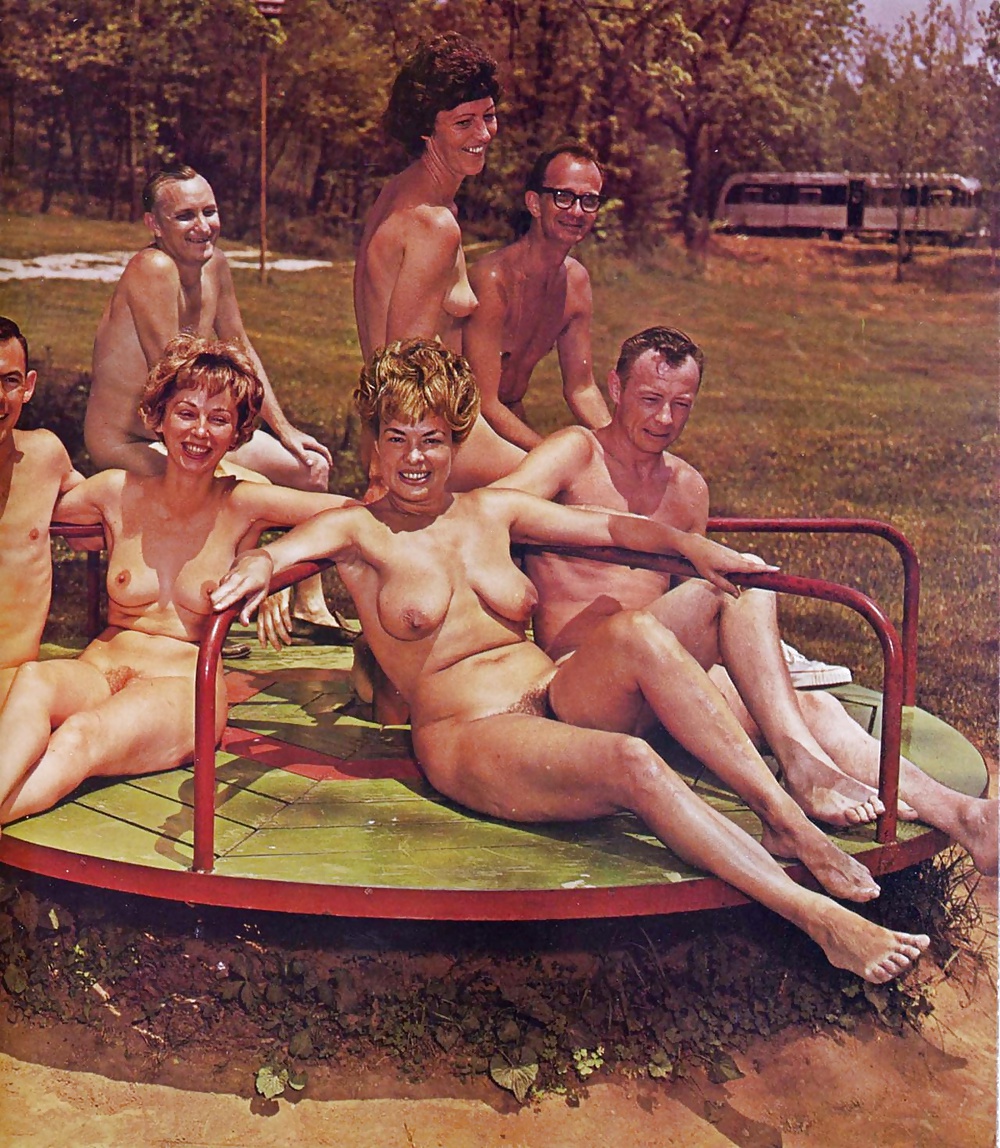Groups Of Naked People - Vintage Edition - Vol. 8 #28960420