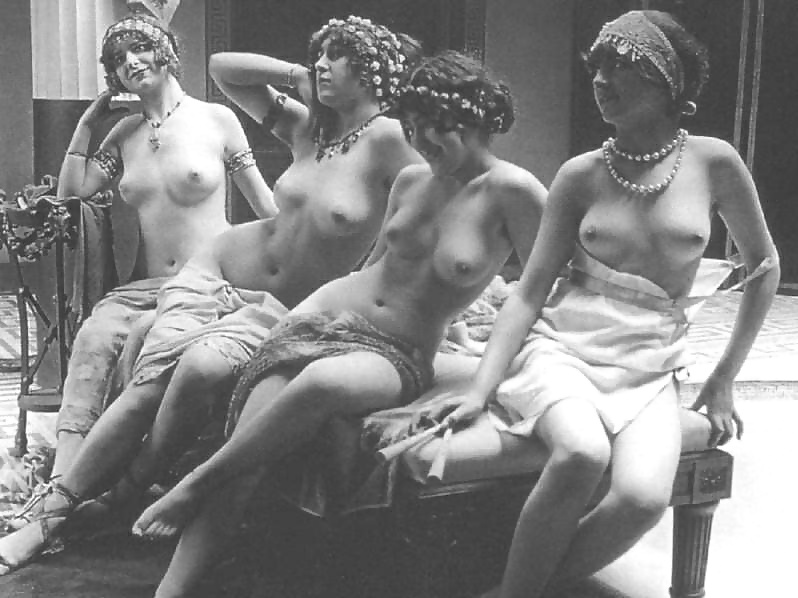 Groups Of Naked People - Vintage Edition - Vol. 8 #28960475