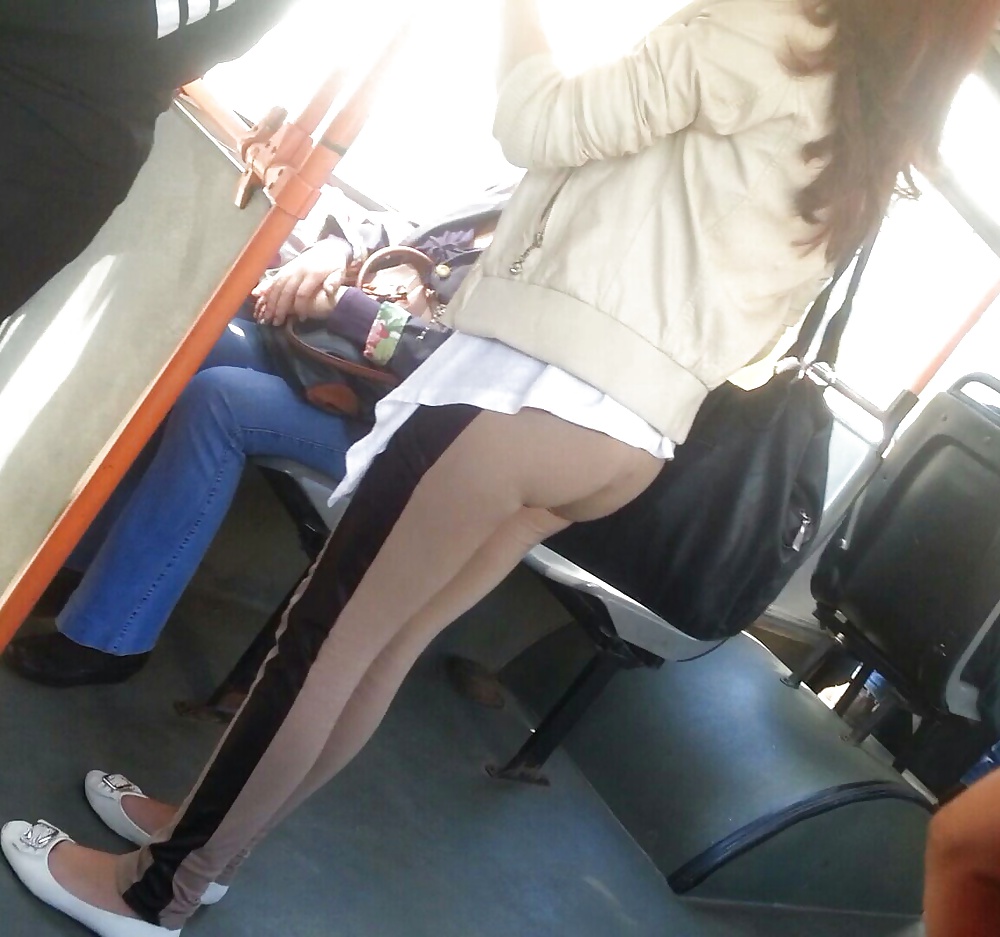 Spion Sexy Teenager In Bus Rumänisch #32366129