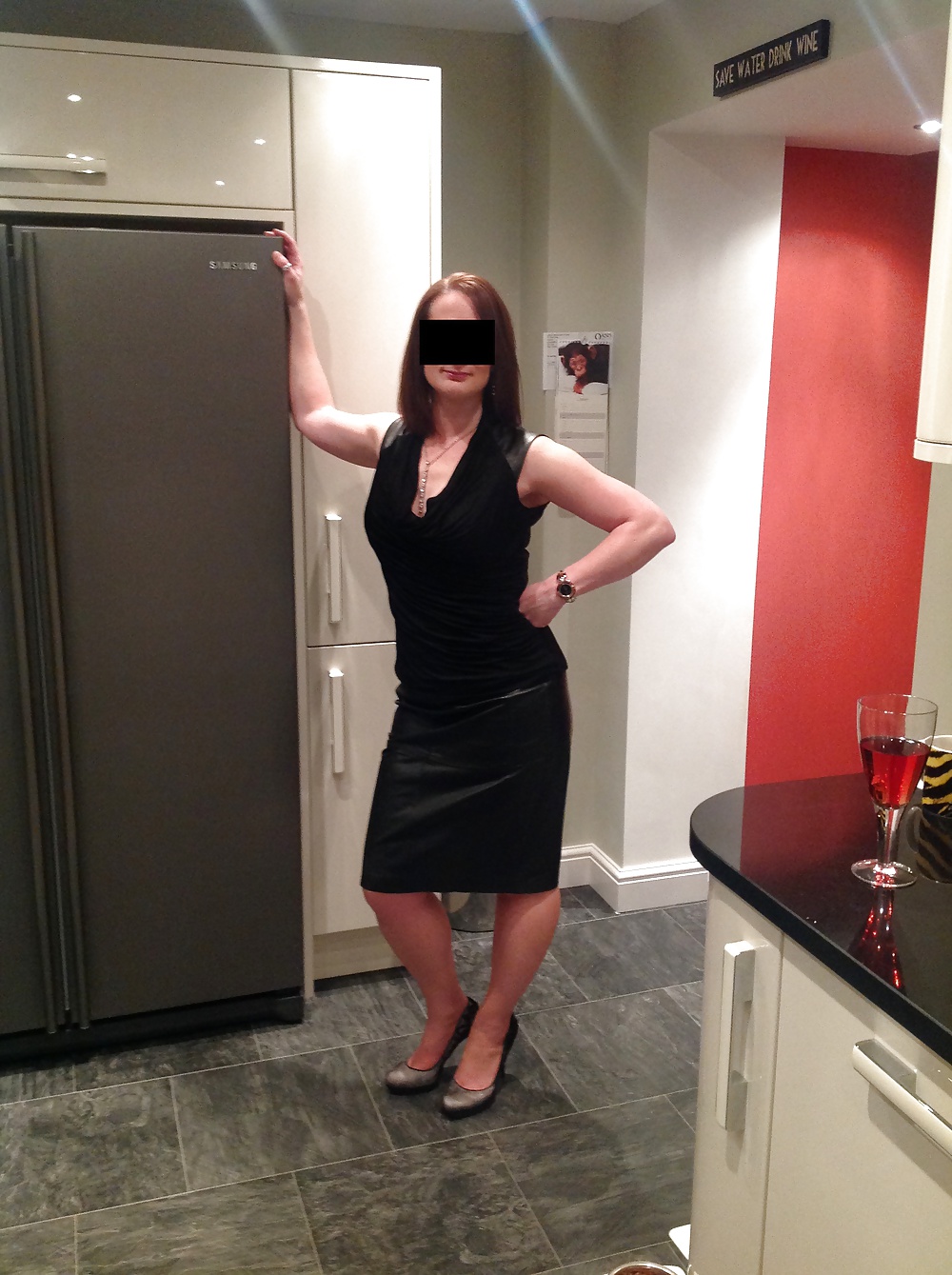 Vestida para impresionar
 #27366168