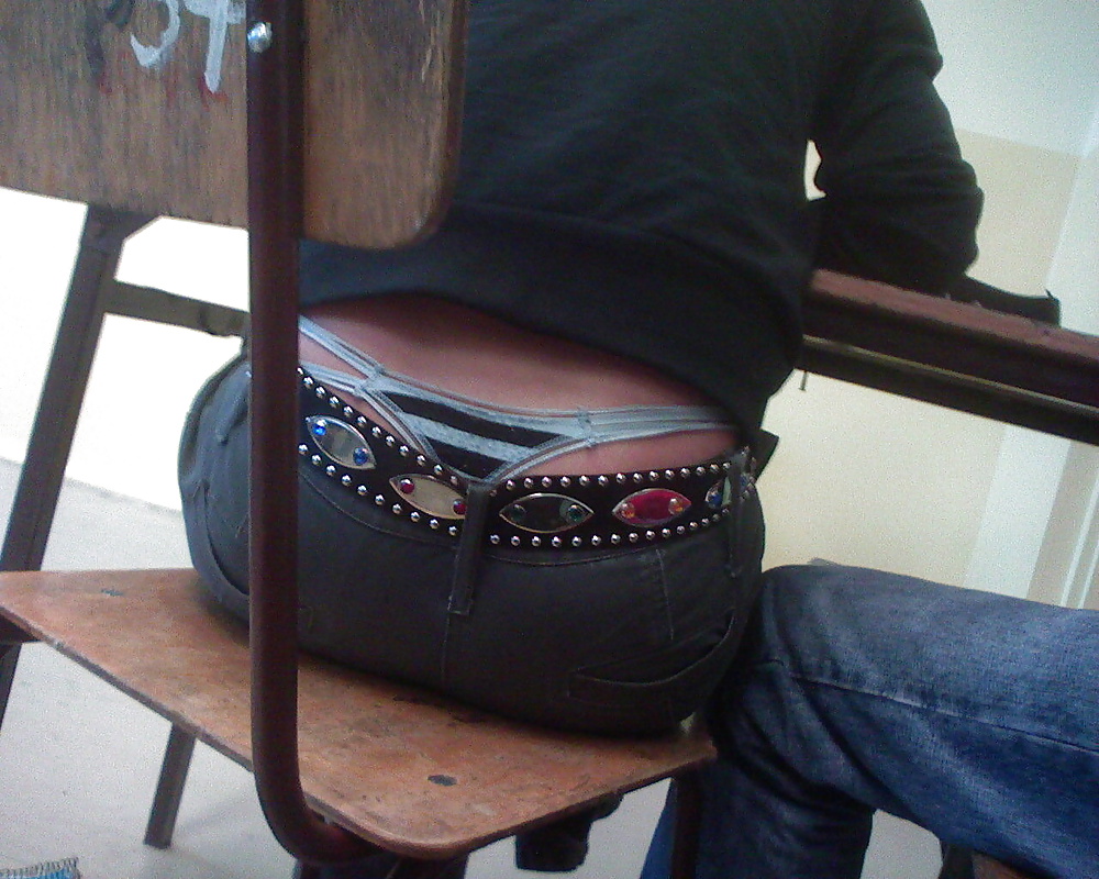 Biatch au bahut #26591719