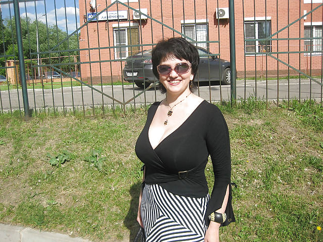 Busty Russian Woman 1219 #37166186