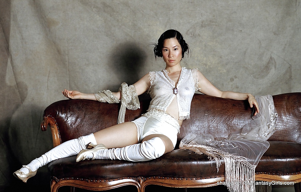 Lucy liu  #28040504