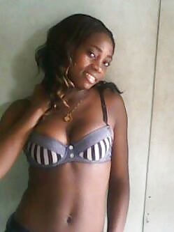 Les gabonais
 #34197355