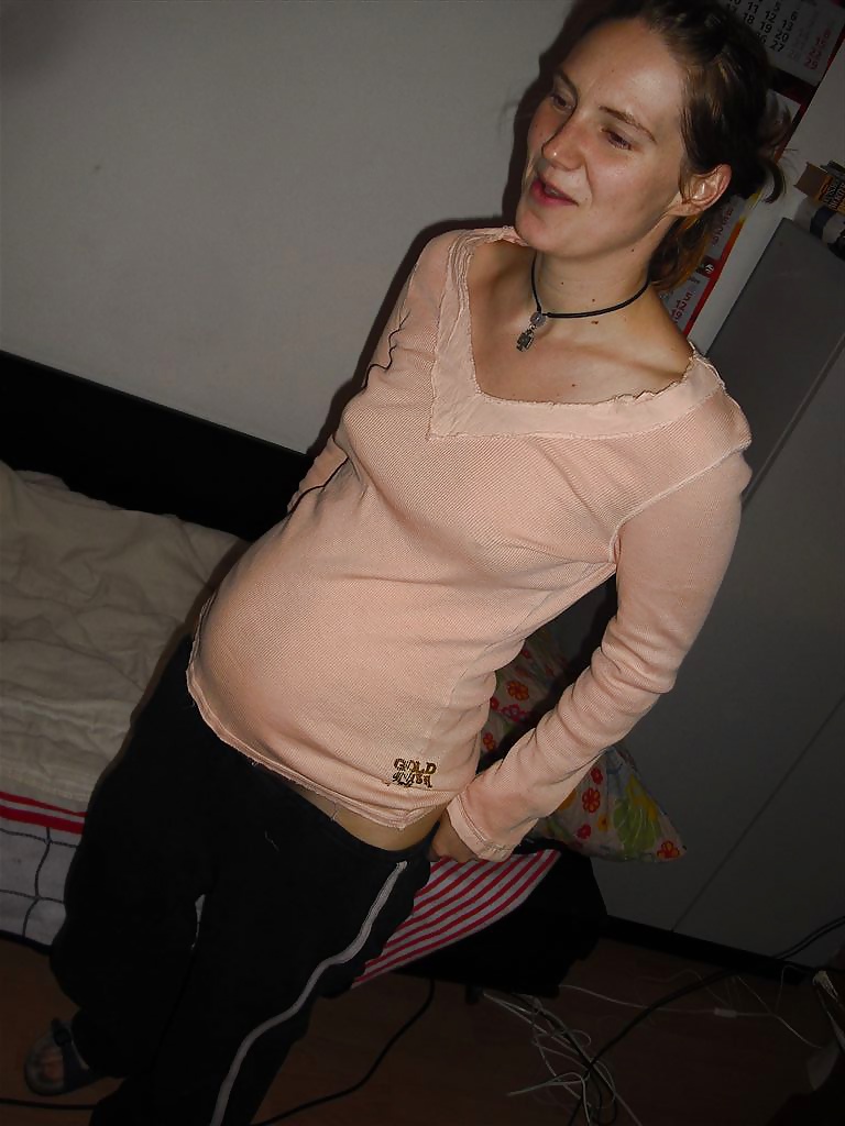 シュヴァンガー
 #34519421