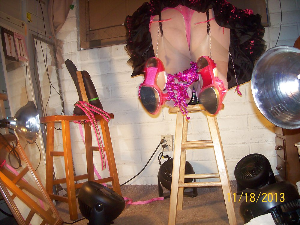 Tgirl Bbc Cochonne Taquine Bbc Carl Dans Slutty Showgirl Tenue #23446279