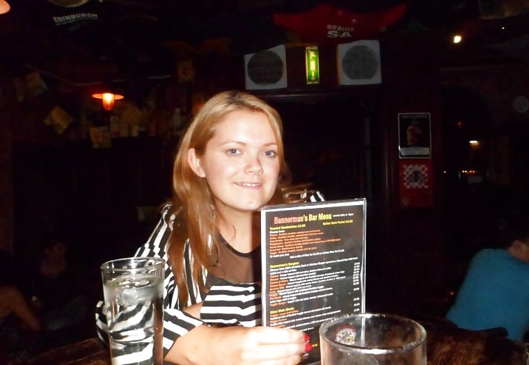 Sólo yo 6
 #24508145