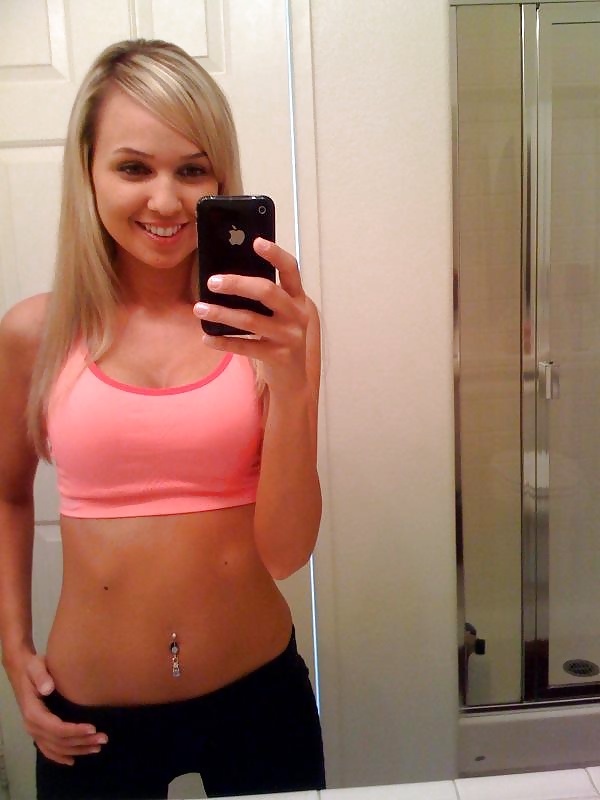 Hot Amateur Blond Teen #38857267