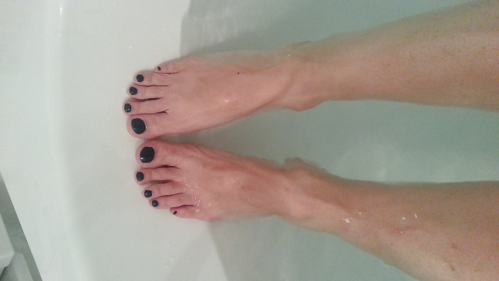 Taking hot bath showing my feet legs and shaved pussy!! #25847470