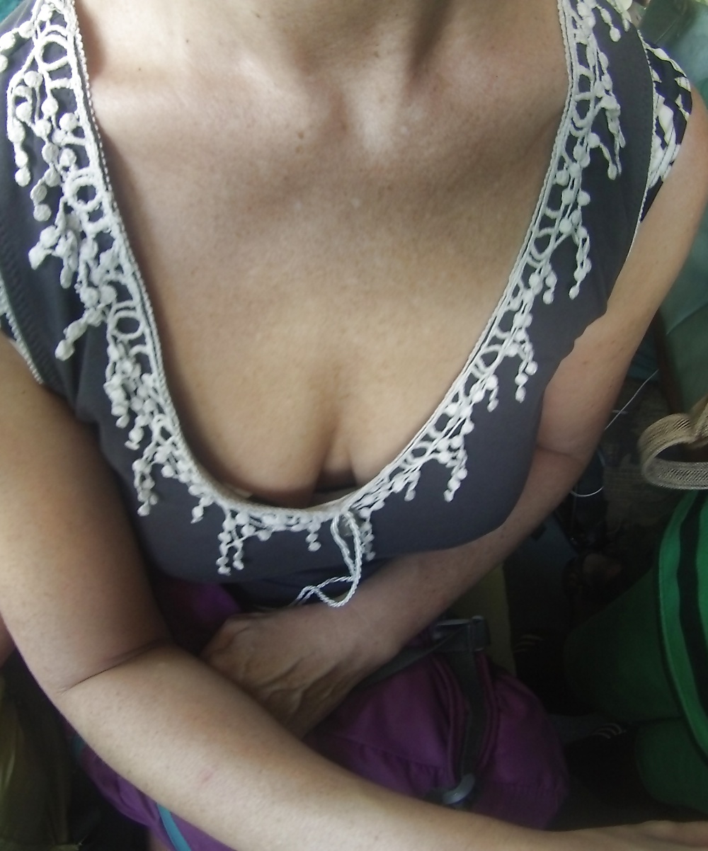 Mature GF shows cleavage, downblouse & nip slip in vacation #27609171