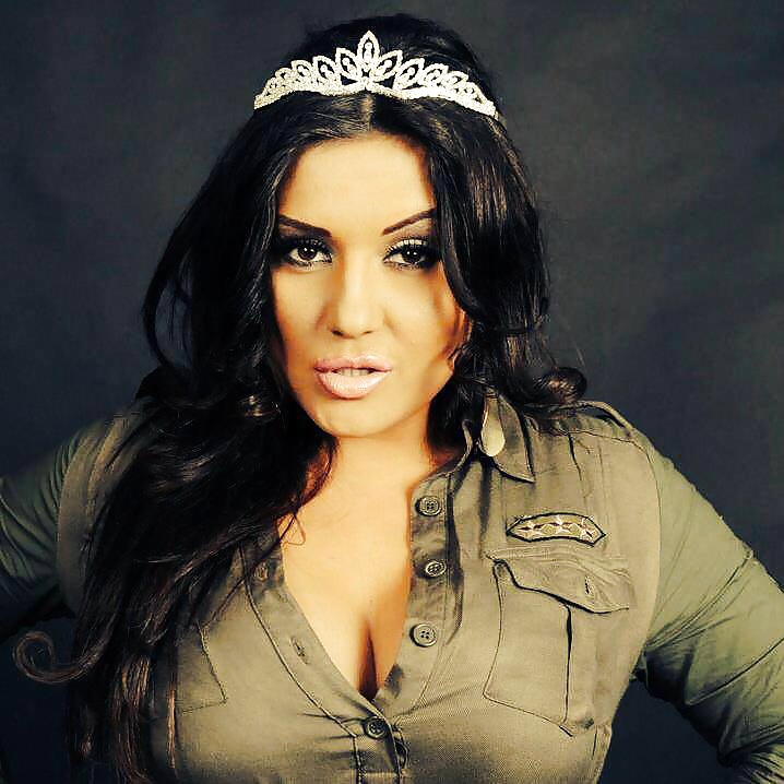 Bianca encore une roumaine super bonne ! #40041278