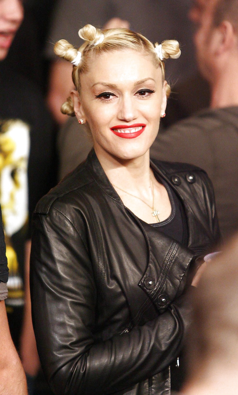 Gwen stefani lnm parte 2 de 3 (ccm)
 #31102145