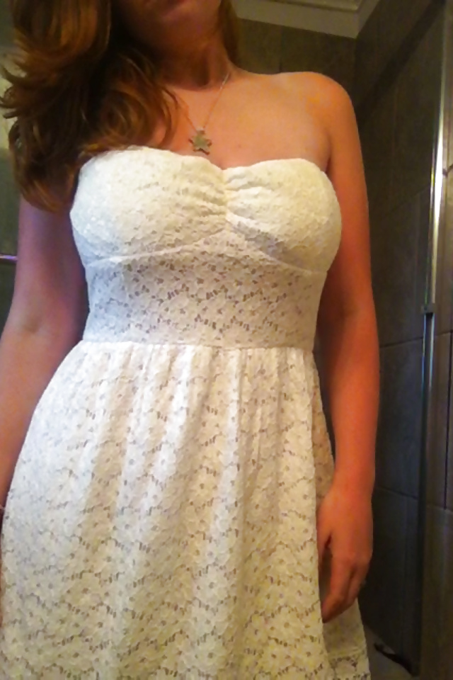 Parece que les gustan mis vestidos.
 #32663636