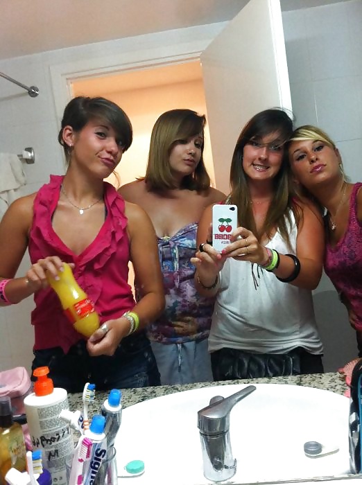 Jóvenes amor 2
 #32471682