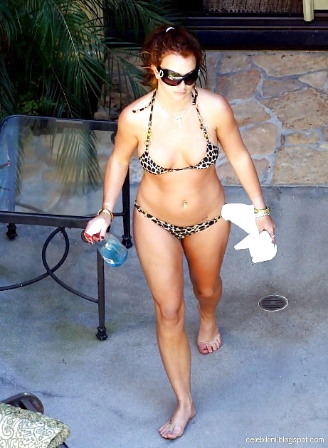 Britney Spears Ass N Füße Zu Jerkoff N Cum über #35473985
