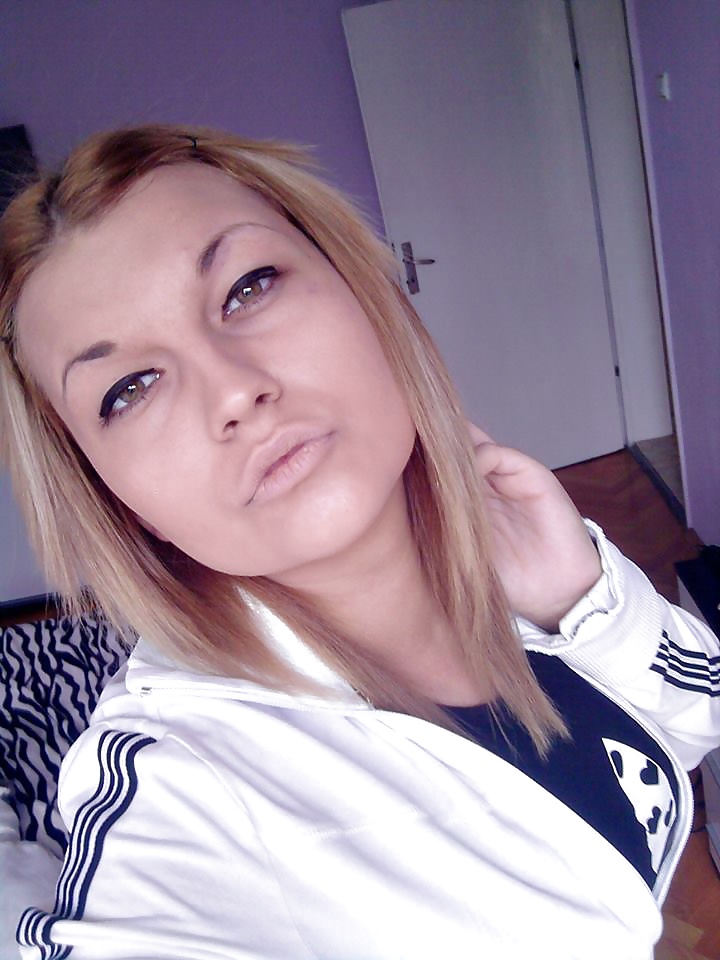 Bulgaria chicas
 #38832460