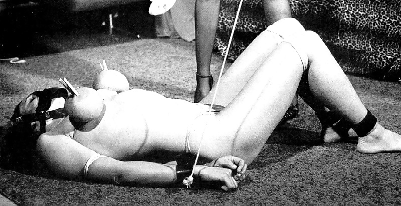 Vintage BDSM - Little Oral Annie #2 #26142525