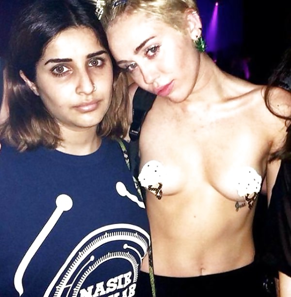 Miley cyrus naked #30502334
