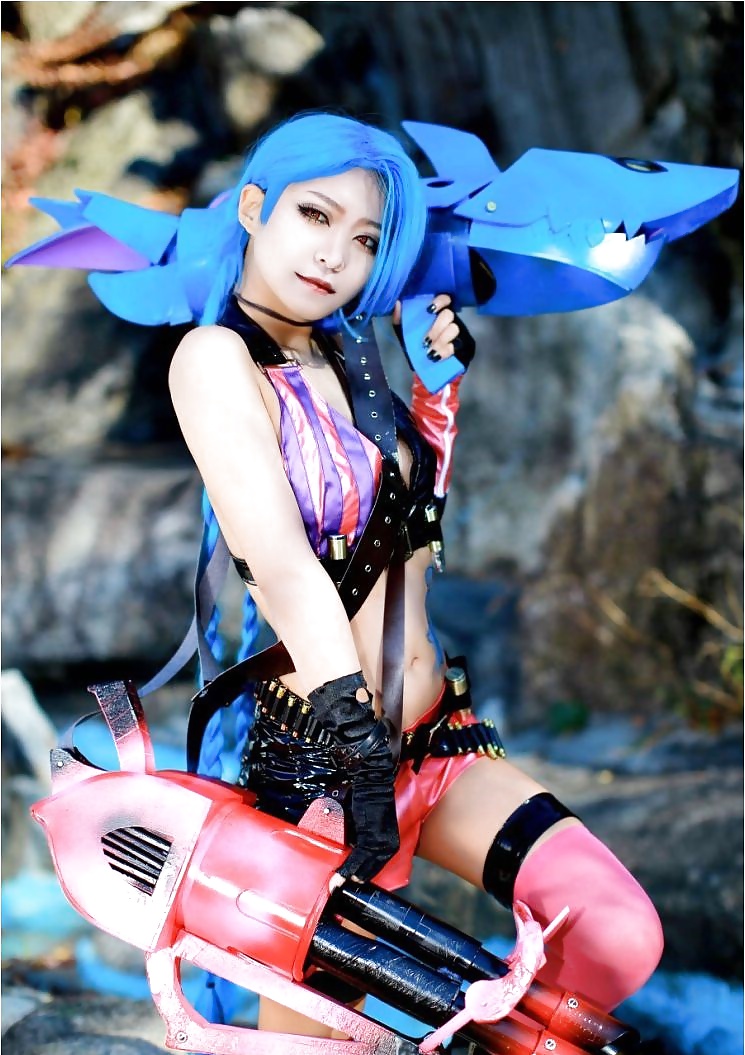 かわいいコスプレ：LEAGUE OF LEGENDS - JINX
 #39701181