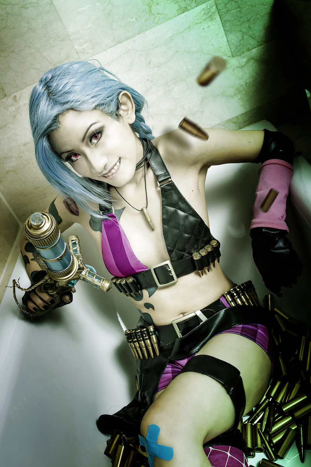 かわいいコスプレ：LEAGUE OF LEGENDS - JINX
 #39701268