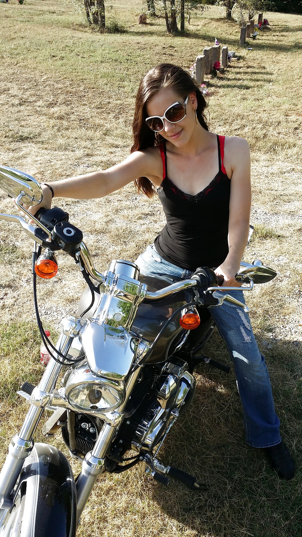 Jugendlich Füße Mädchen Tamara Asser Auf Ihre Jungs Harley #28974940
