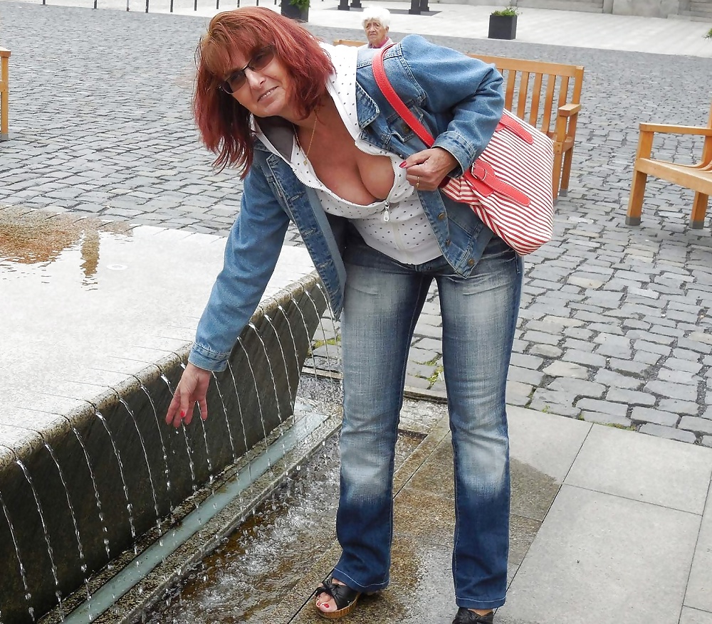 Geile weiber1.2015
 #40194274