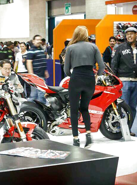 プチトマトとプチトマト 
 #23864874