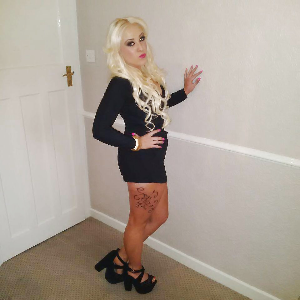 Would you empty your balls in these chavs? 7 #39593707