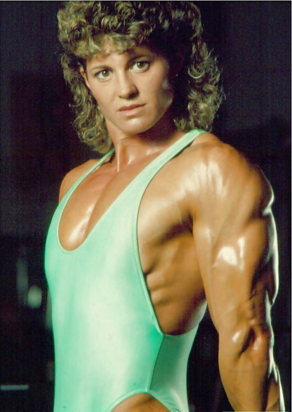 Joanne McCartney - female bodybuilder #30132362