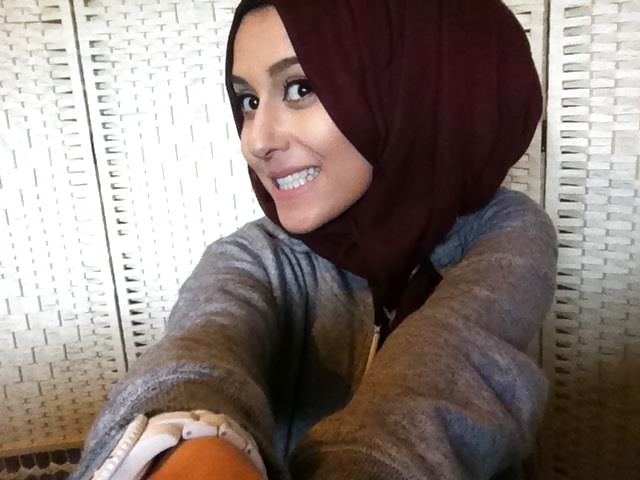 Cute hijab girl ... show her some love #34265612