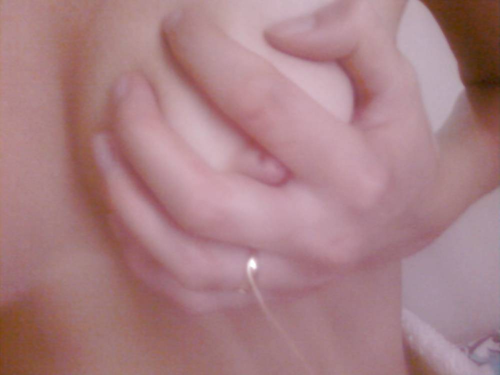 彼女の
 #33154917