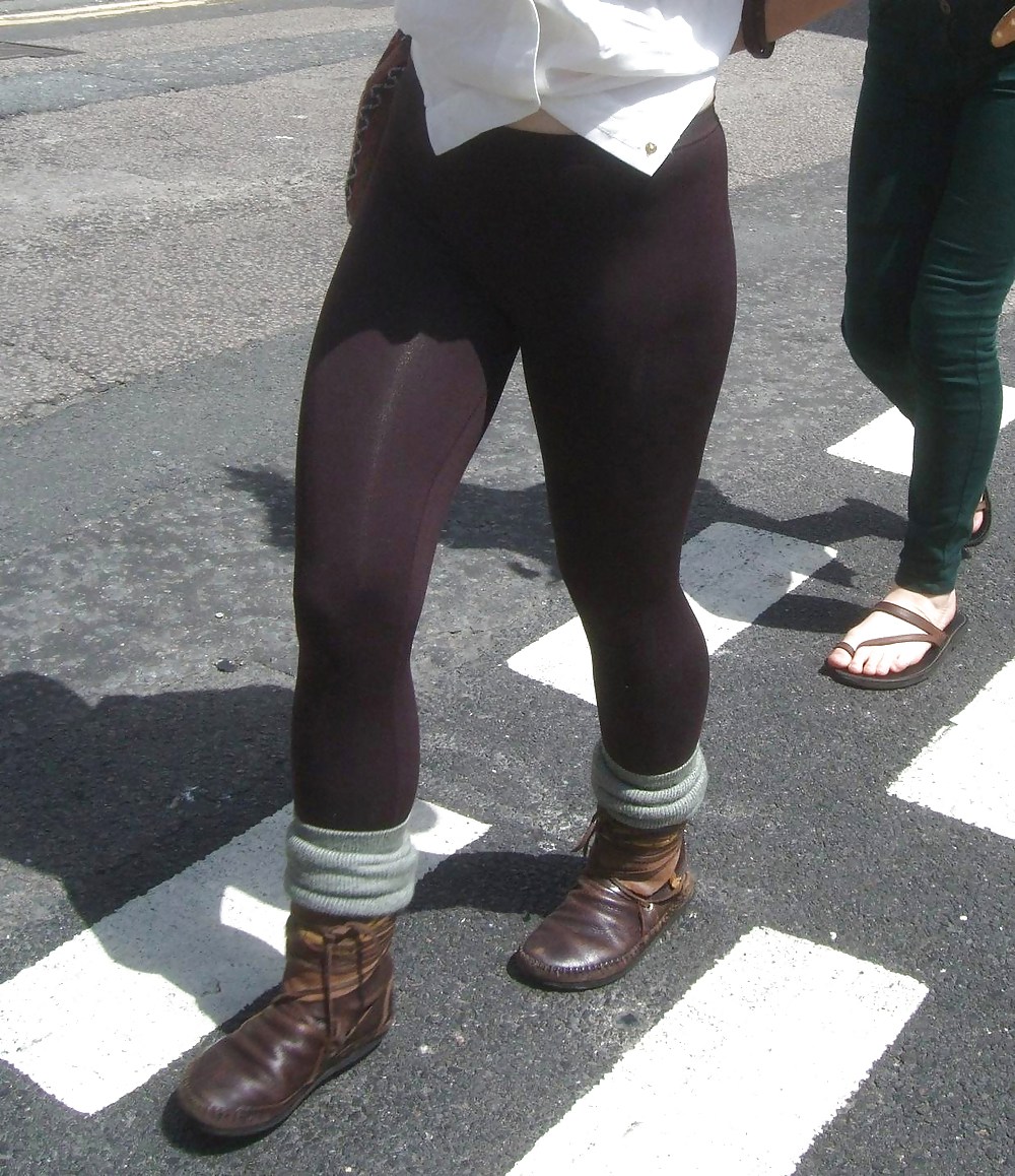 ¡Montreal canada trip - nice leggings, toronto guy reppin!
 #35471090