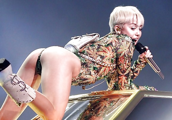 Miley-cyrus--desnuda
 #31861936