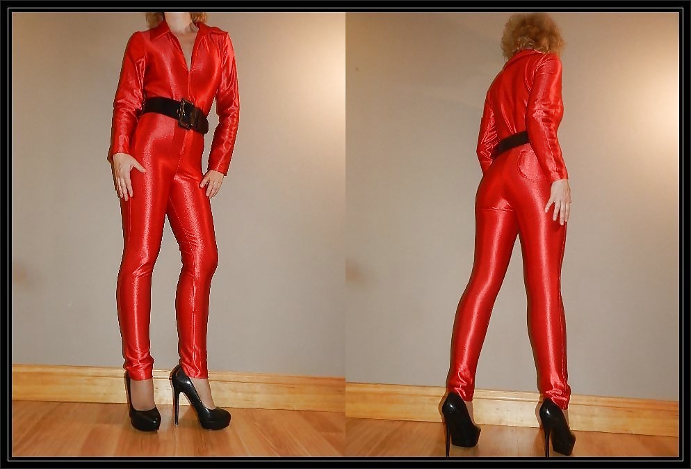 Pantaloni rossi da discoteca in spandex
 #30384086