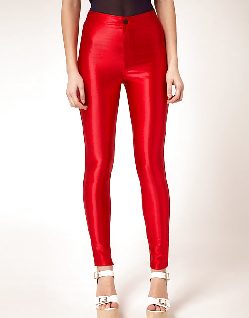 Pantalones rojos de spandex para discoteca
 #30384091