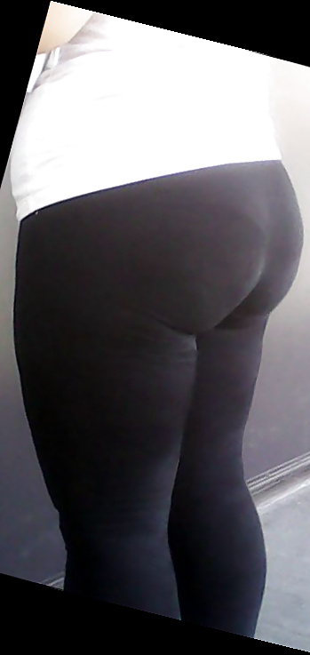 Thick latin ass in leggings #29518212