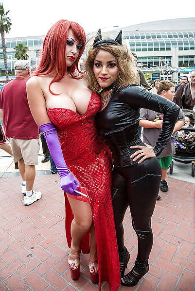 Babes Du Comic Con 01 #34408243