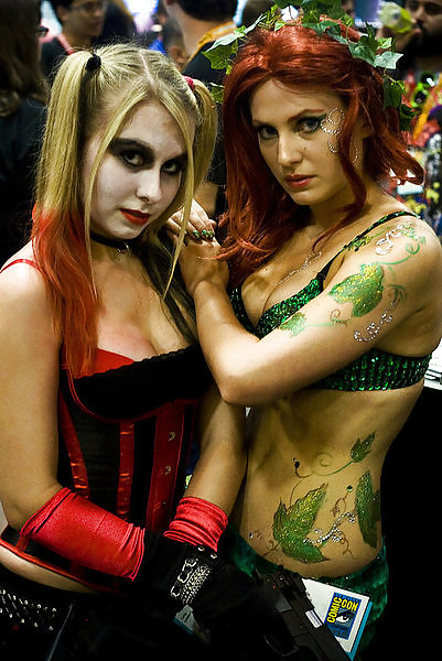 Babes Du Comic Con 01 #34408249