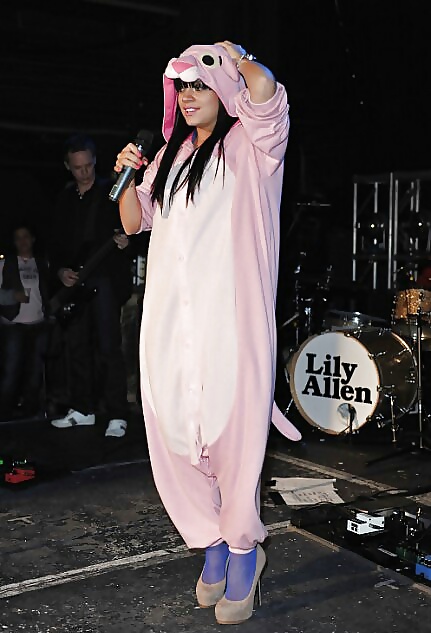 Lily Allen 2 #35279852