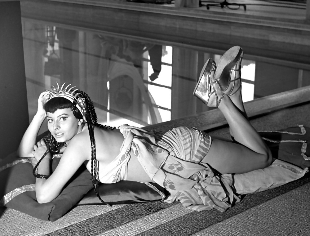 Sophia Loren scenes #37116339