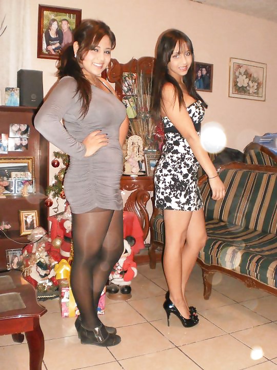 Mexicanitas amateurs in pantyhose and pantimedias #24304124