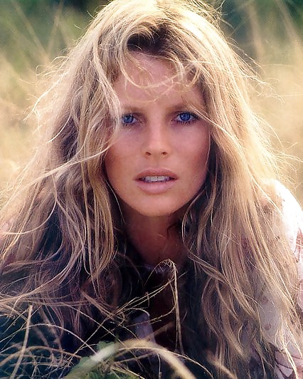 Kim Basinger #24717043